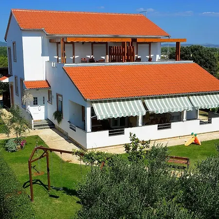 Belegrata Διαμέρισμα Biograd Na Moru