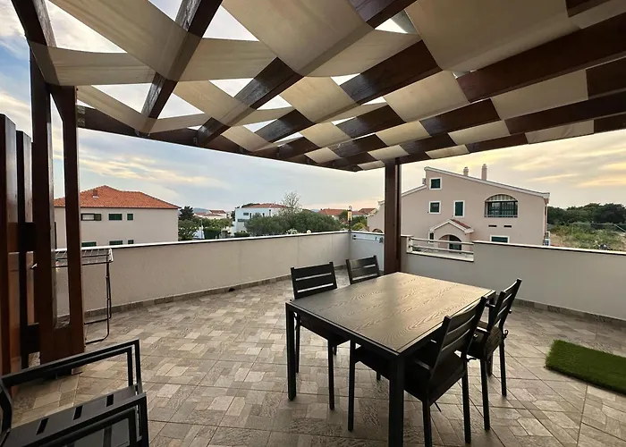 Belegrata * Biograd Na Moru